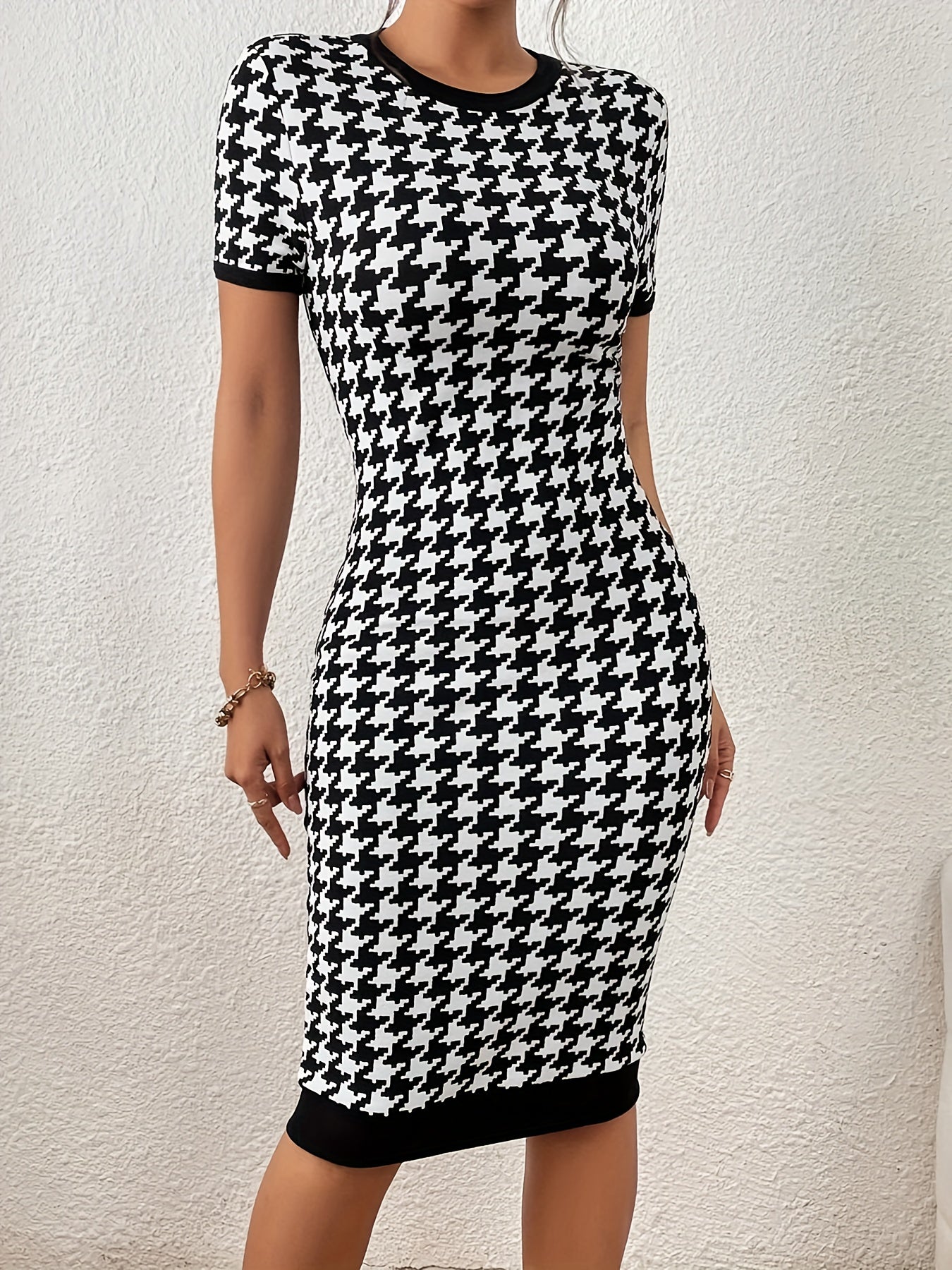 Houndstooth Print Crew Neck Dress, Elegant Short Sleeve Slim Fit Sheath Dress For Spring & Summer, Women's Clothing