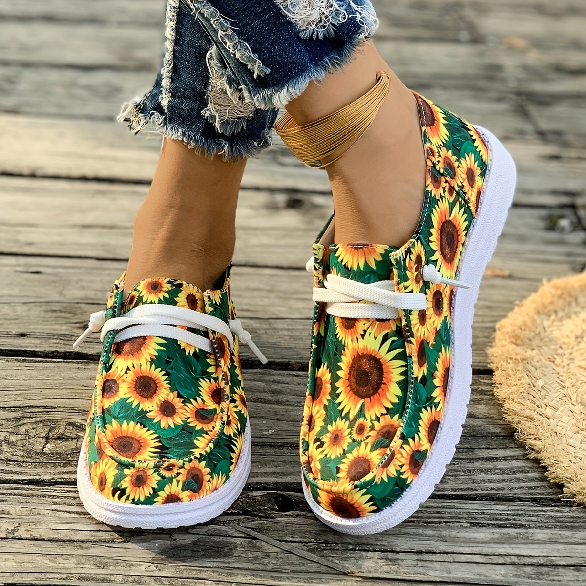 Women's Sunflower Print Sneakers, Comfortable Casual Slip-on Sports Shoes, Breathable Fashion Flat Loafers