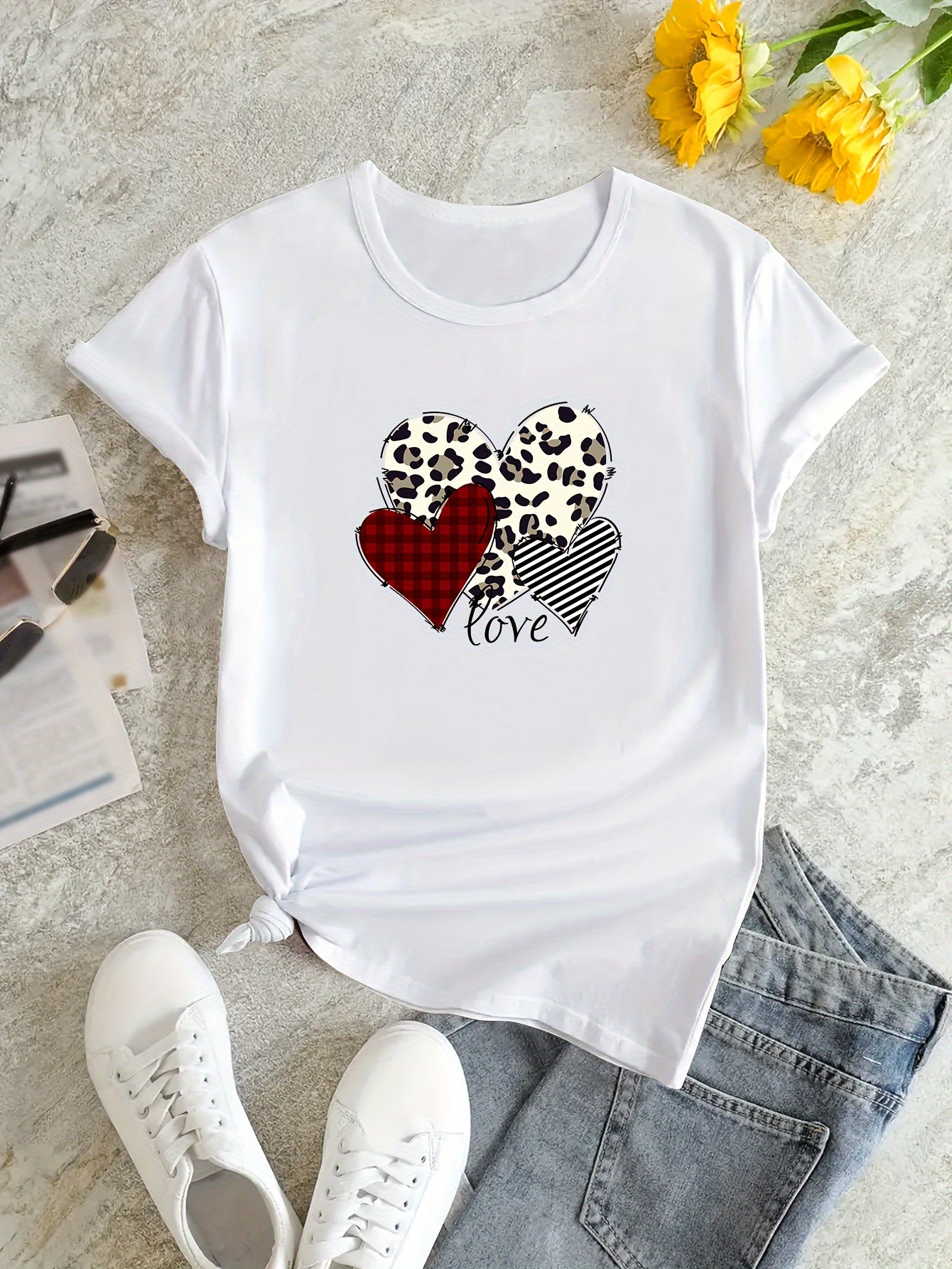 Heart & Love Print Summer T-shirt, Versatile Short Sleeve Crew Neck Top, Women's Clothing