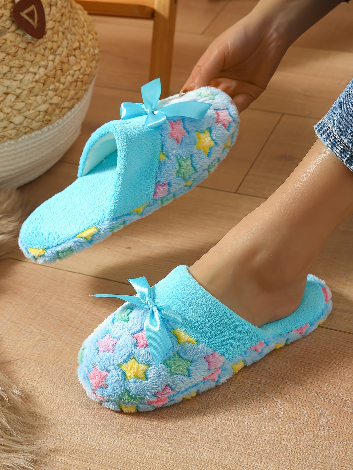 Bowknot Decor Fuzzy Slippers, Stars Print Soft Sole Closed Toe Plush Lined Shoes, Indoor Non-slip Home Warm Shoes