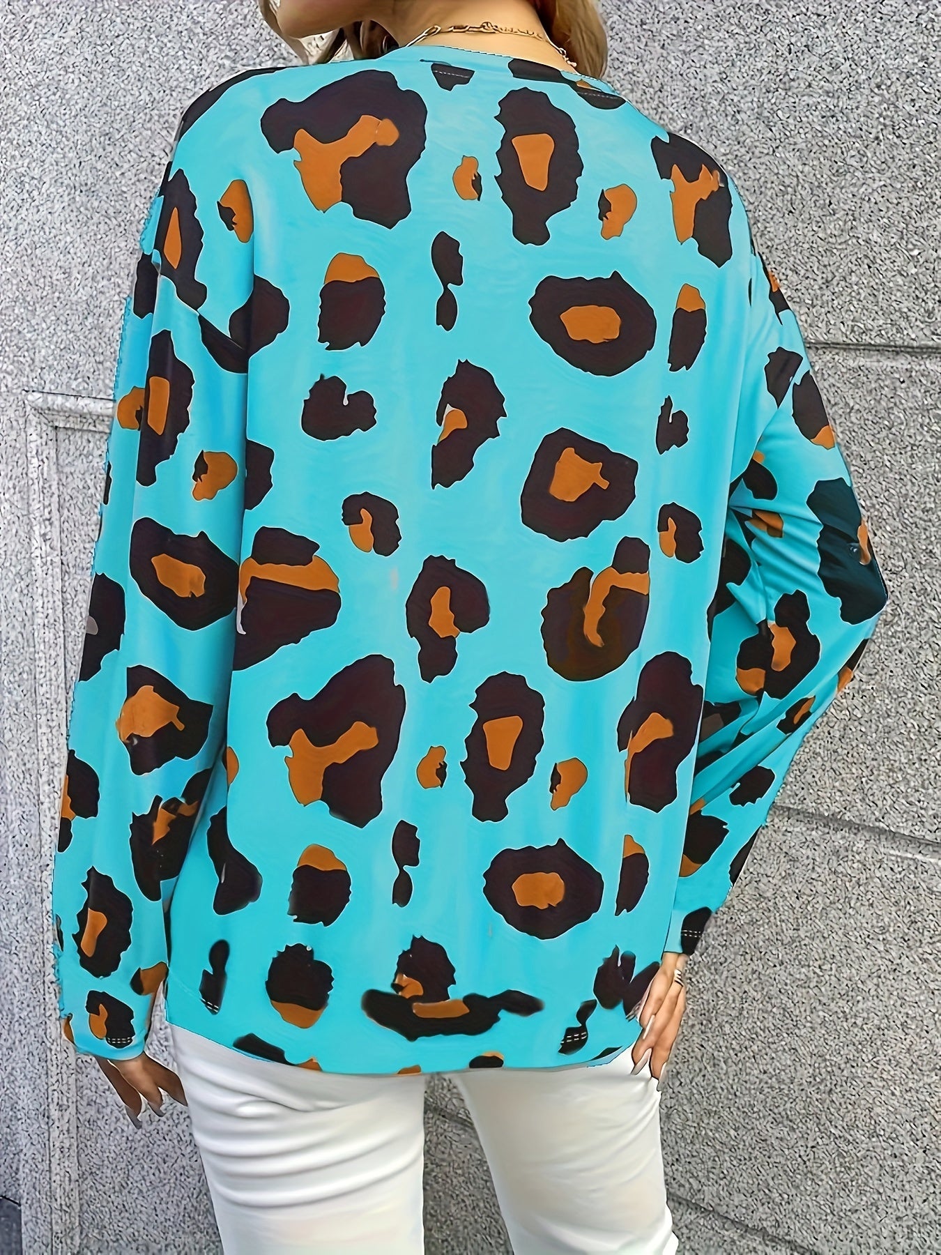 Elegant Leopard Print Long Sleeve T-Shirt For Women - Crew Neck, Stretchy Polyester & Spandex Blend, Machine Washable