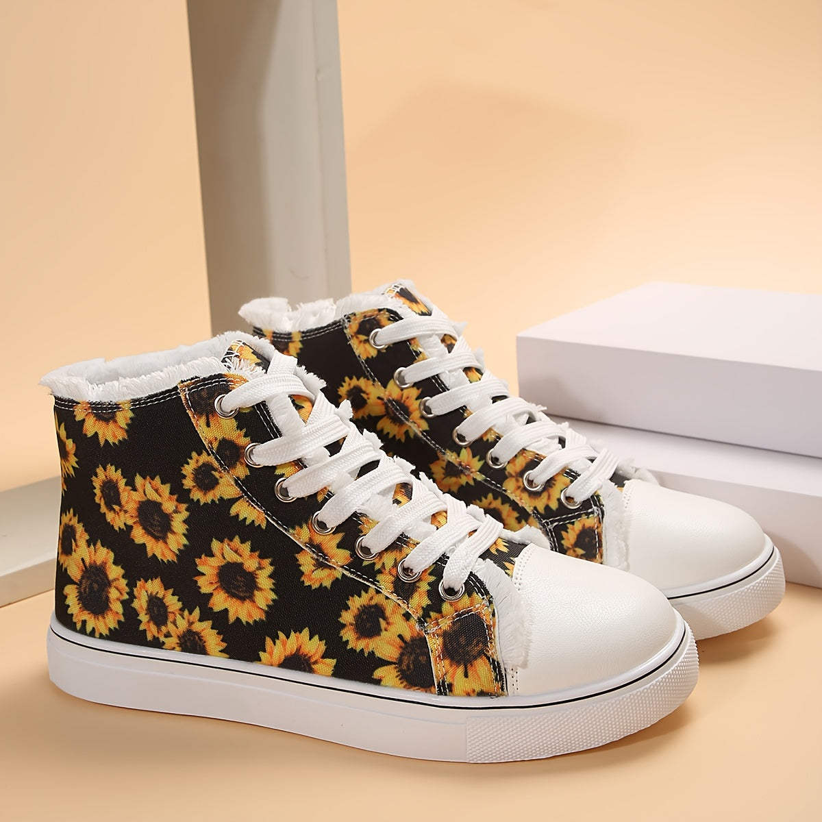 Women's Sunflower Print Sneakers, Casual Lace Up Outdoor Shoes, Comfortable High Top Canvas Shoes