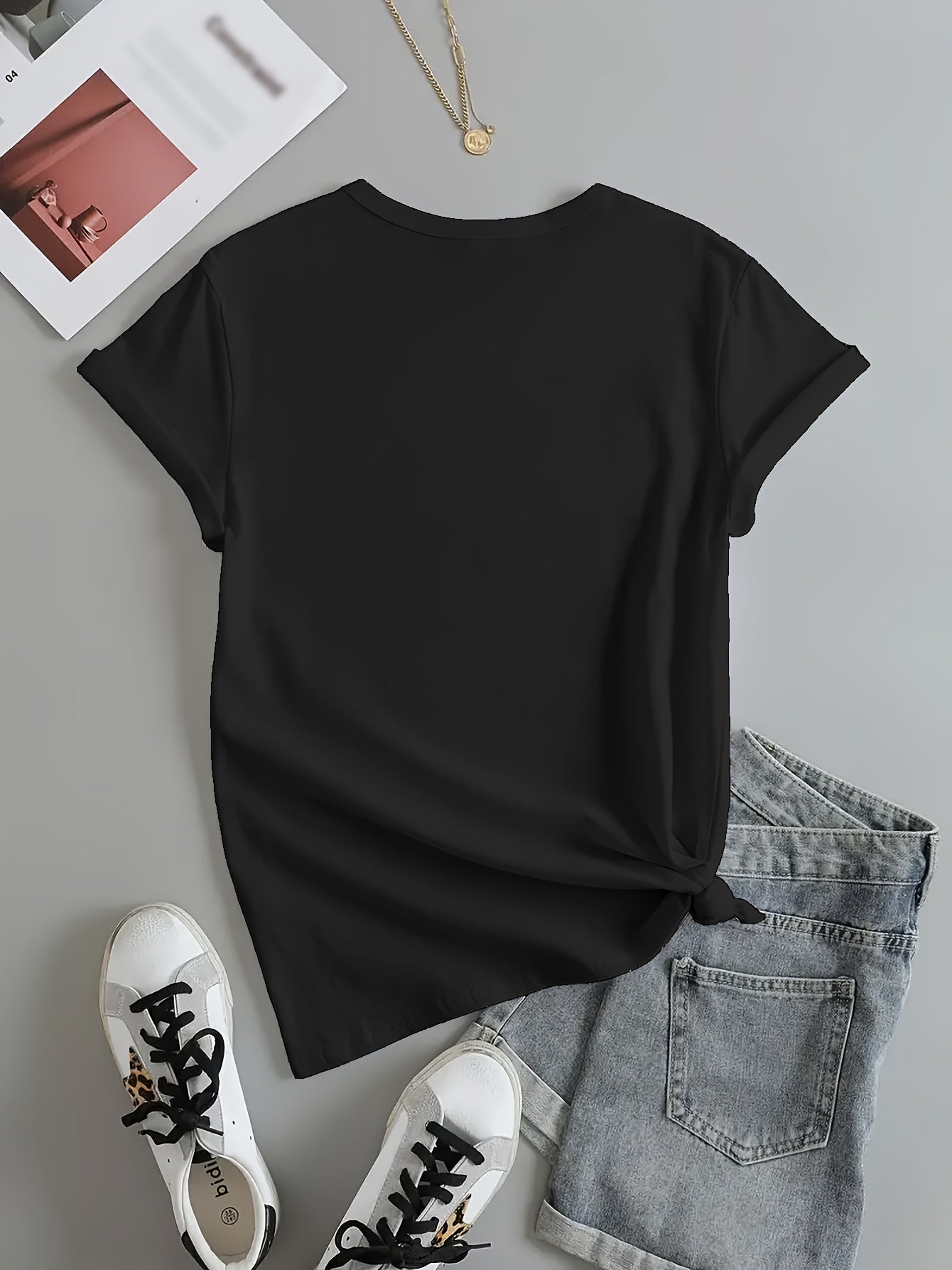 Colorful Lip Print T-shirt, Short Sleeve Crew Neck Casual Top For Summer & Spring, Women's Clothing