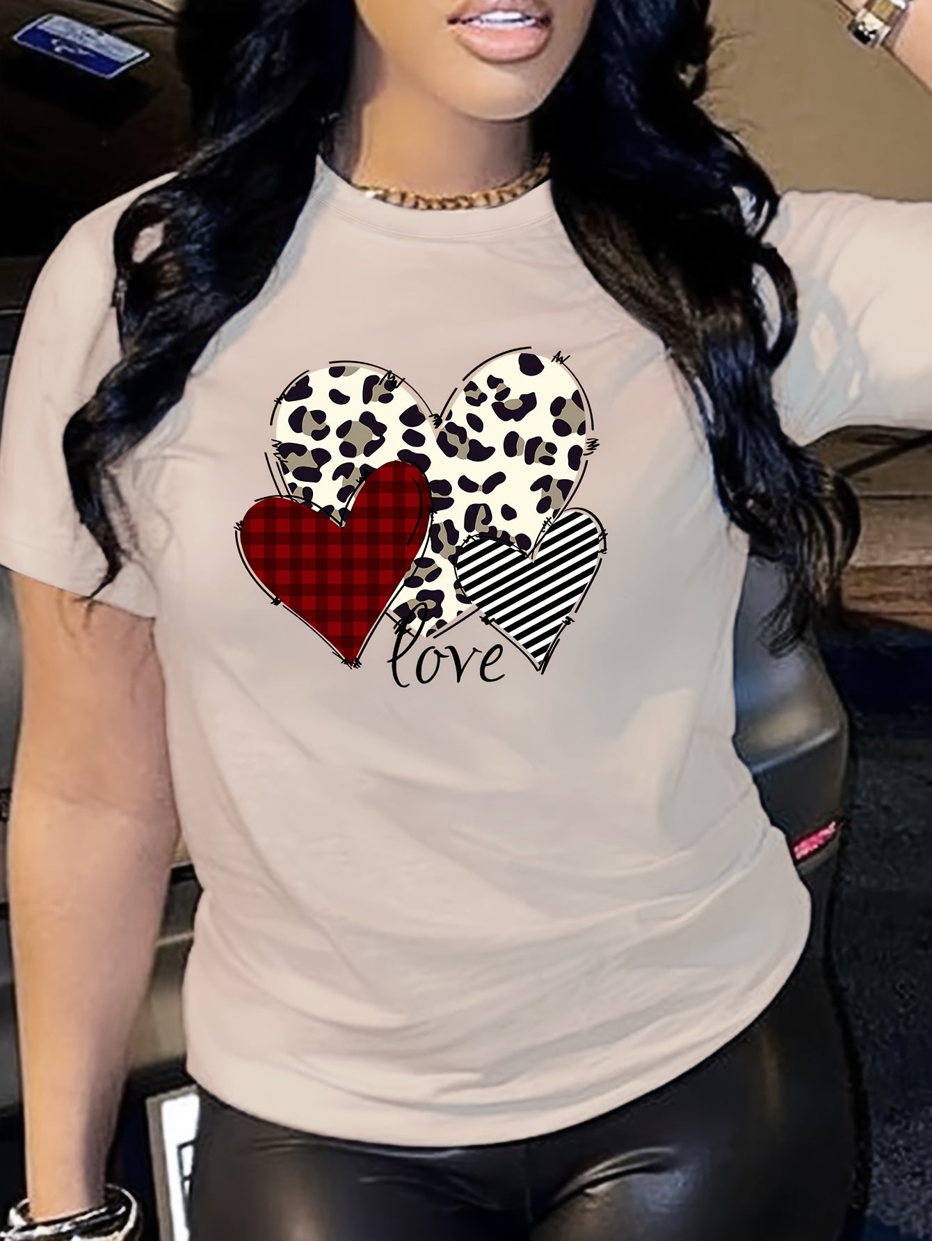 Heart & Love Print Summer T-shirt, Versatile Short Sleeve Crew Neck Top, Women's Clothing