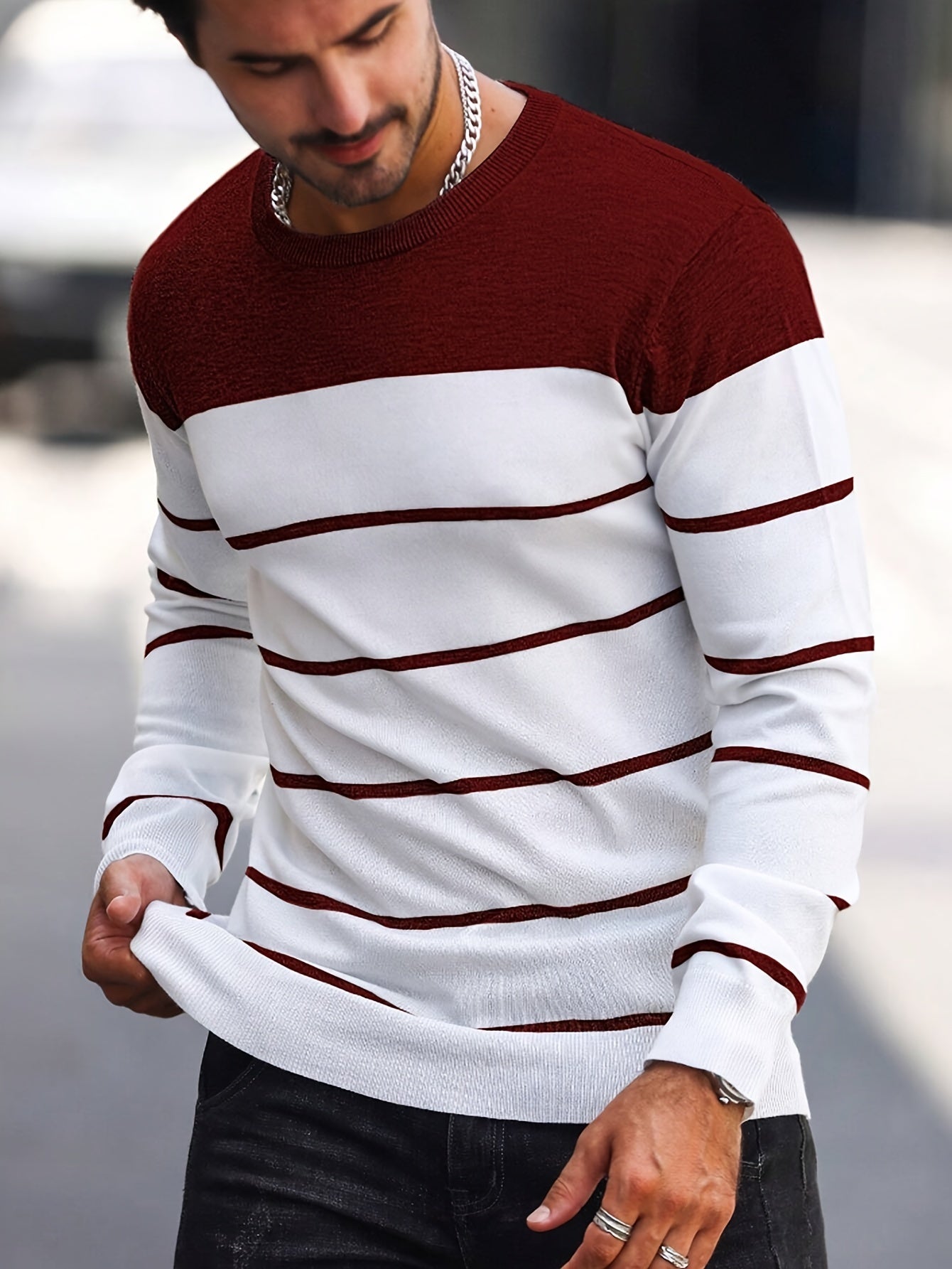 New 2024 Men's Small Striped Knit Sweater, Round Neck Pullover Men's Warm Top