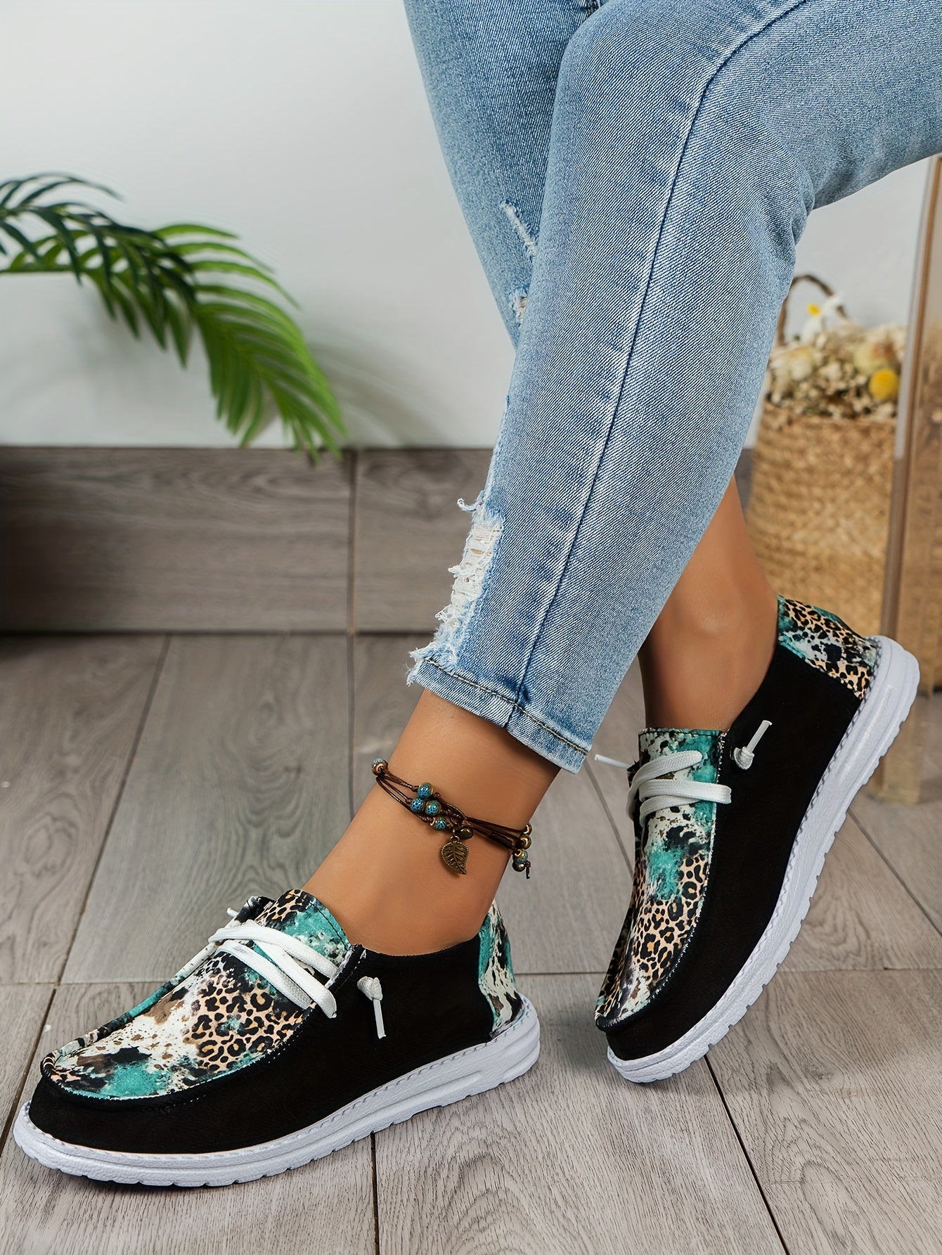 Color Blocking Leopard & Floral Pattern Flat Shoes, Women's Fashion Slip On Casual Shoes, Lightweight Soft And Comfortable Walking Shoes, Breathable Sport Running Shoes