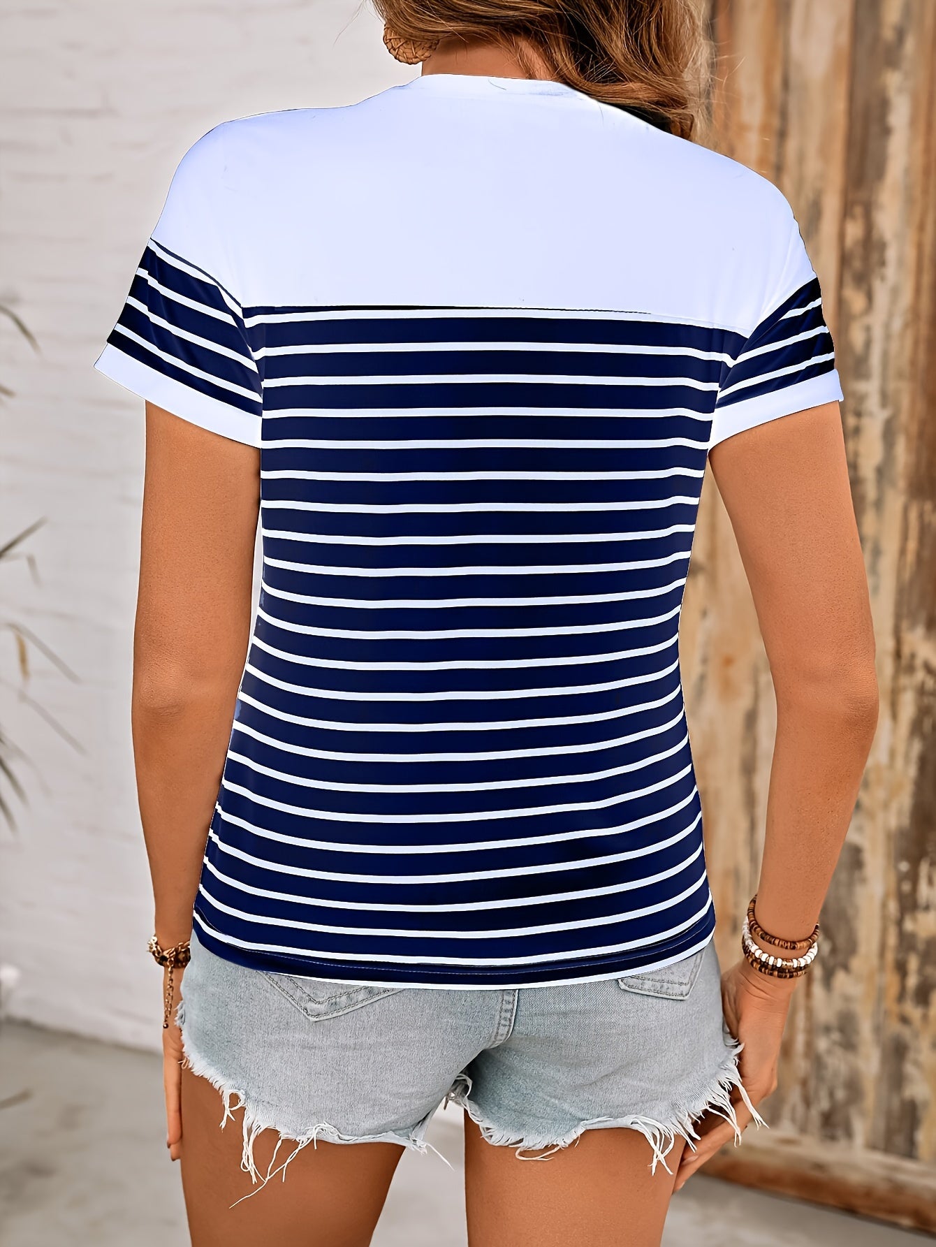 Striped Crew Neck T-shirt, Casual Short Sleeve Top For Summer, Women's Clothing