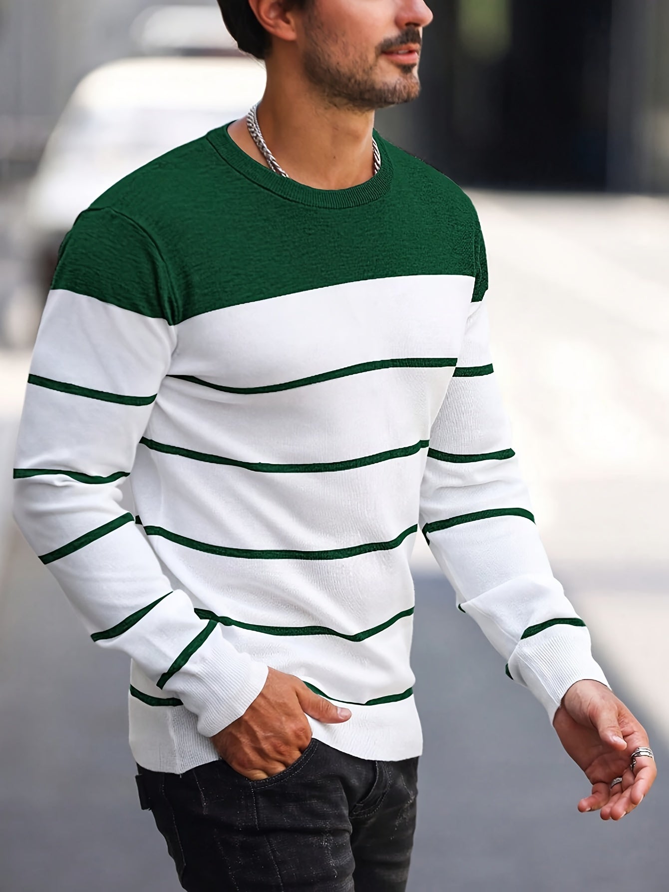 New 2024 Men's Small Striped Knit Sweater, Round Neck Pullover Men's Warm Top