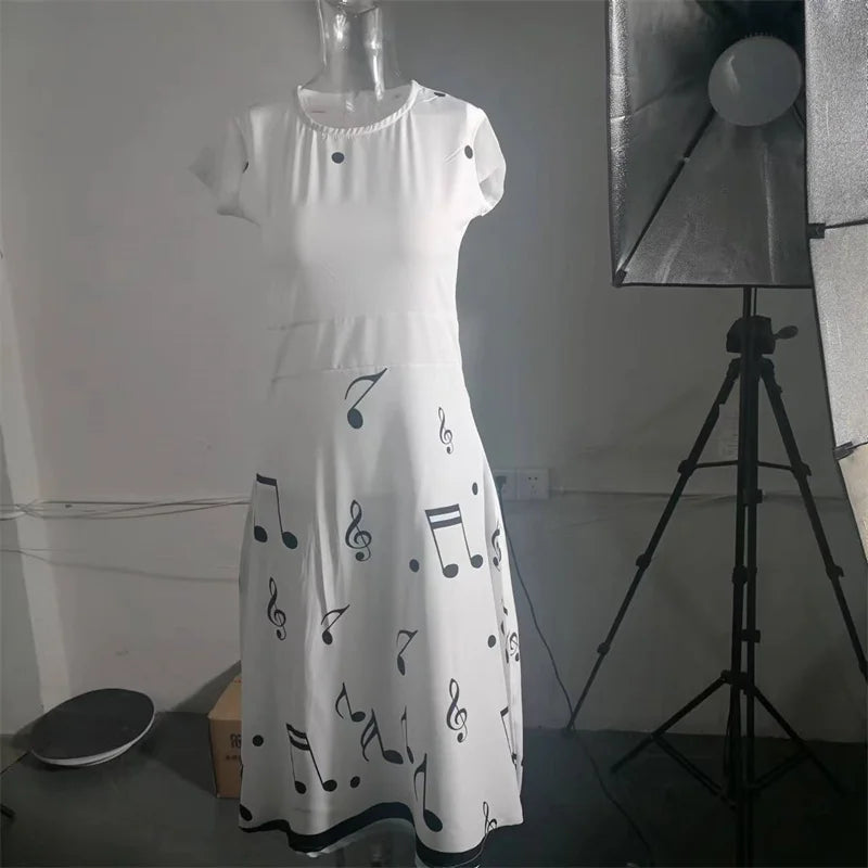 2024 European and American new summer women's large swing skirt music symbol print dress