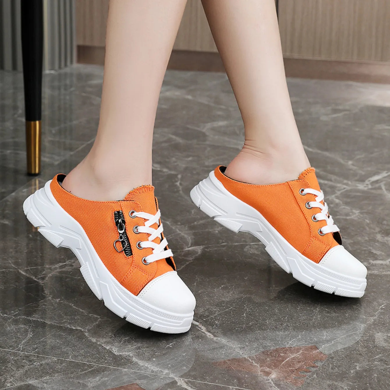 Summer Women's Fashionable Casual Shoes Non-slip Slip-on Shoes Breathable Shoes Outdoor Shopping Slippers 2024