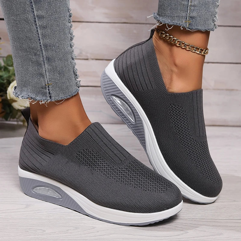 Women's Mesh Breathable Casual Sneakers Knitting Slip On Platform Sports Shoes for Women Comfortable Air Cushion Walking Shoes