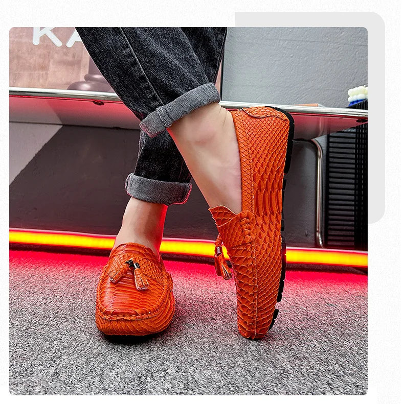 Hot sale Red Men Loafers Luxury Leather Boat Shoes Men Light Breathable Flat Slip On Shoes Big Size 47 Casual Moccasin Shoes Men