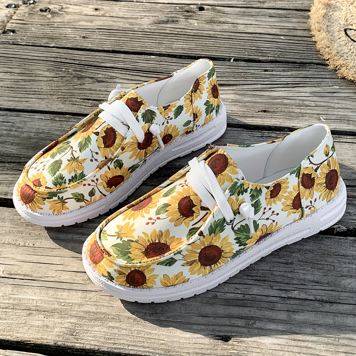 Women's Sunflowers Print Sneakers, Casual Round Toe Low Top Flat Loafers, Lightweight Walking Shoes