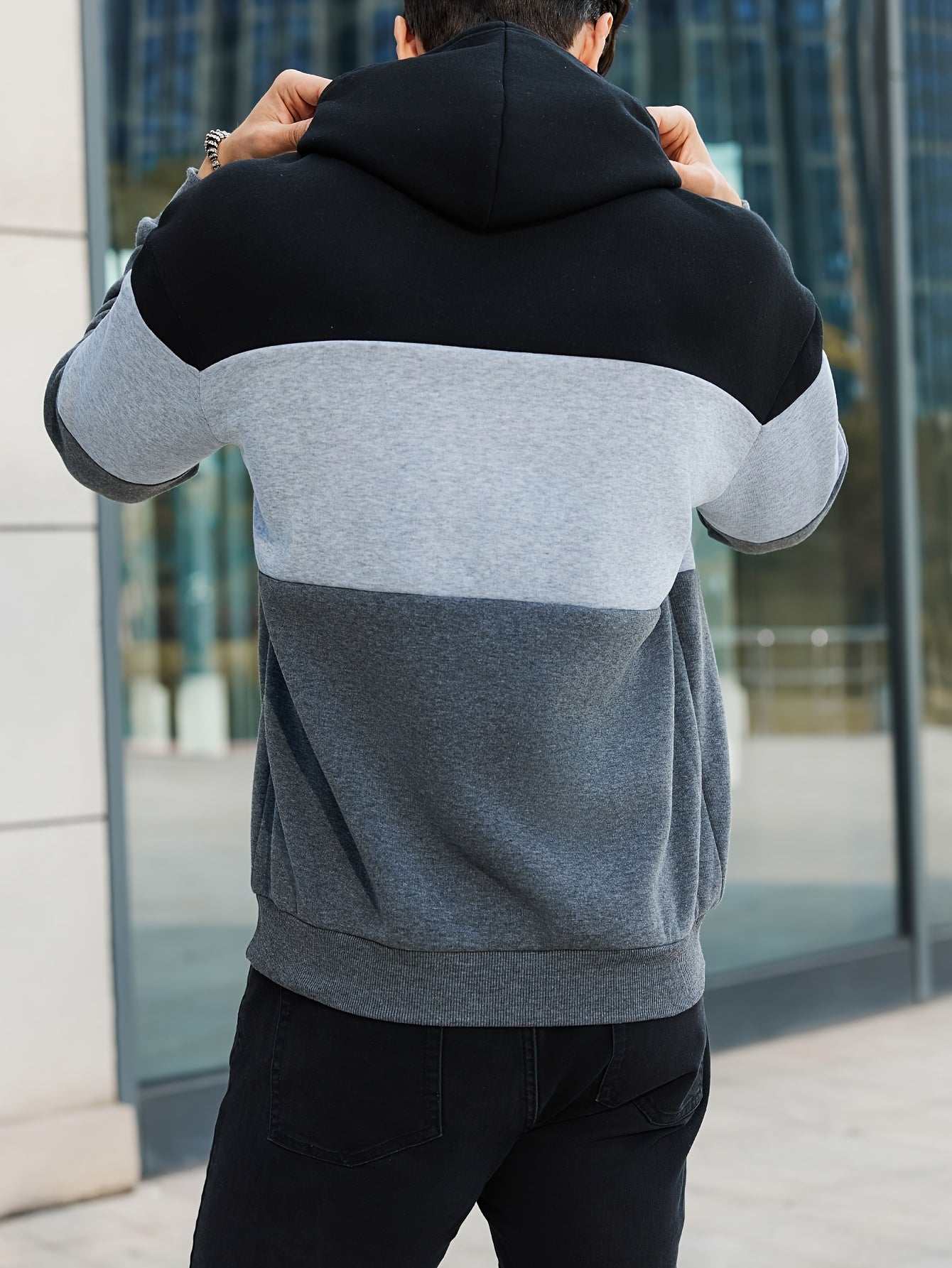 Men's Hooded Color Block Pattern Long Sleeve Sweatshirt With A Kangaroo Pocket, Casual And Chic Hoodie For Outdoors Wear