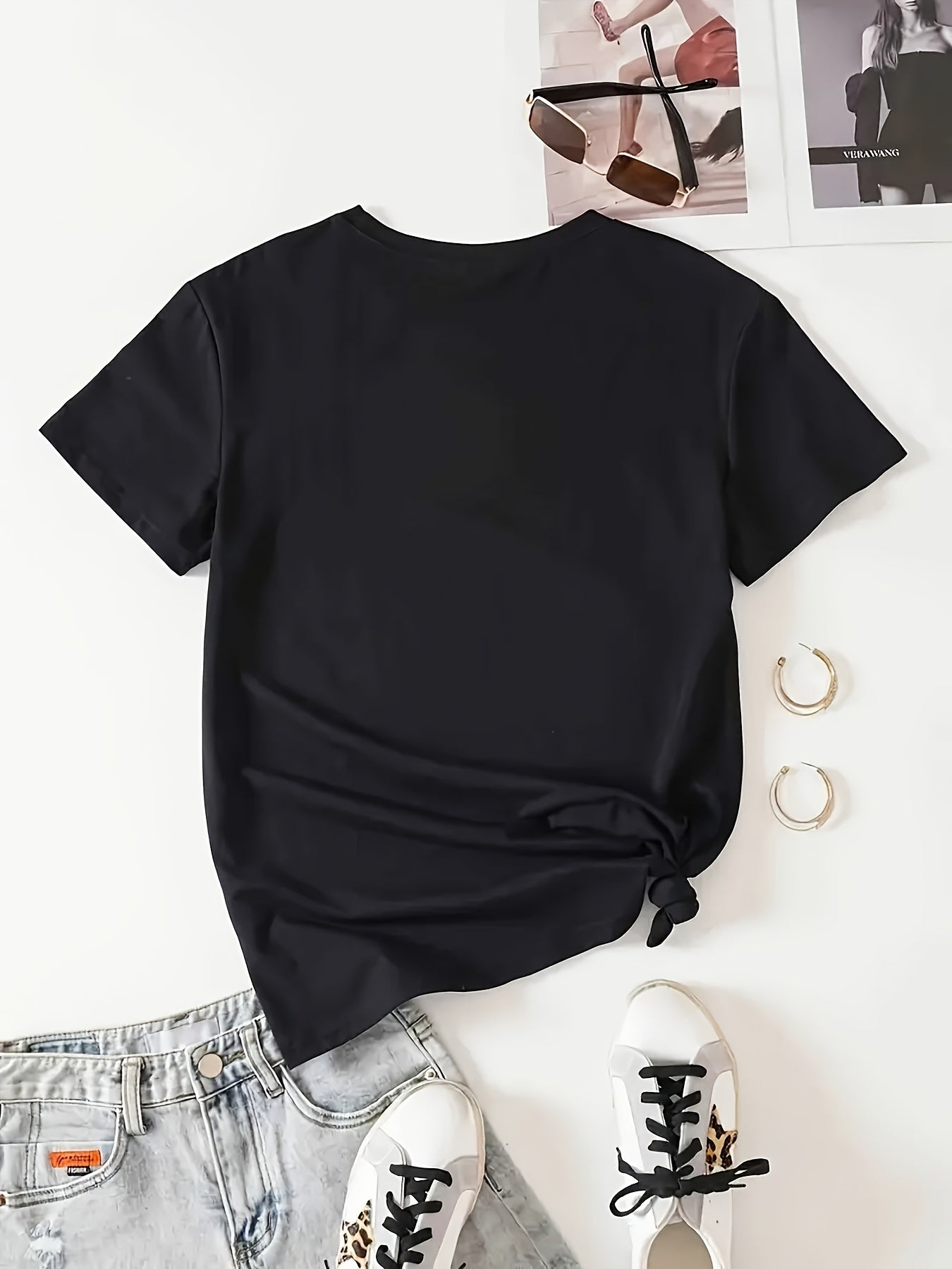 Bear Print T-shirt, Short Sleeve Crew Neck Casual Top For Summer & Spring, Women's Clothing